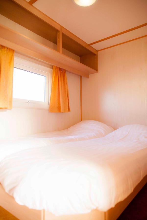 Stolpen Zeezand Recreatie Cozy Chalets المظهر الخارجي الصورة